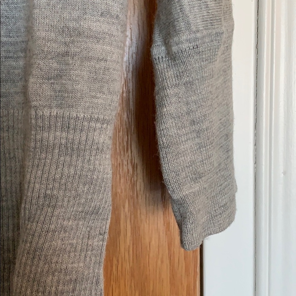 Calvin Klein Grey sweater - Picture 3 of 4
